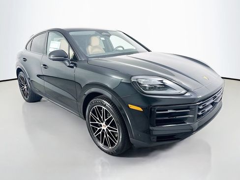 Certified 2026 Porsche Cayenne Coupe AWD/4WD image 7