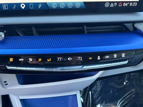 Certified 2025 Cadillac Optiq Sport 2 AWD/4WD image 23