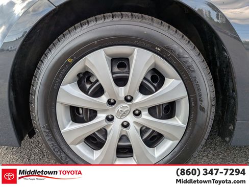 Certified 2023 Toyota Corolla LE FWD image 9
