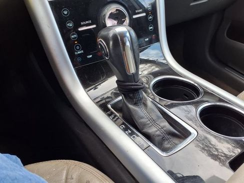 Used 2014 Ford Edge Limited FWD image 14