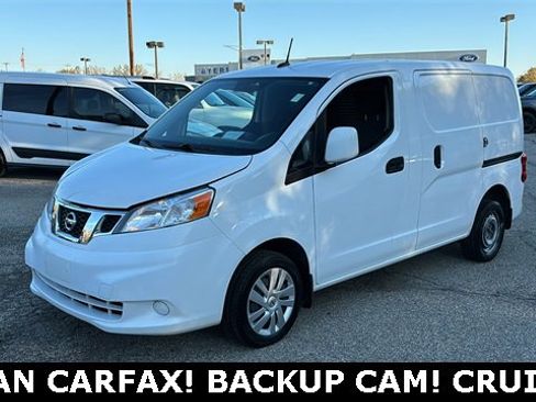 Used 2020 Nissan NV200 SV image 2