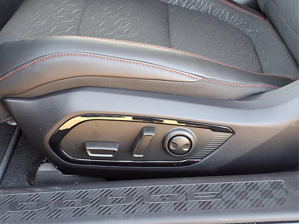 New 2026 Dodge Charger Scat Pack w/ Blacktop Package AWD/4WD image 24