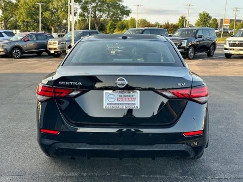 Used 2023 Nissan Sentra SV w/ All-Weather Package FWD image 5