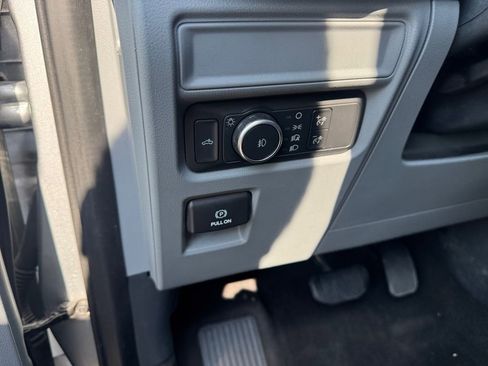 Used 2022 Ford F150 XLT image 25