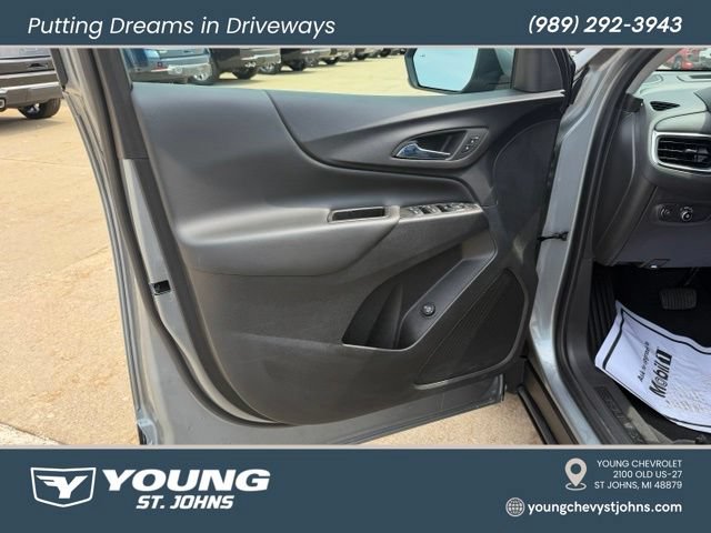Used 2024 Chevrolet Equinox LT FWD image 34