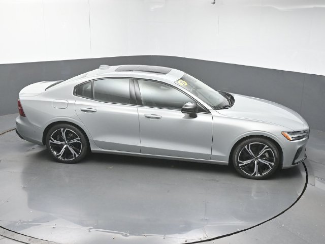 Used 2024 Volvo S60 B5 Plus w/ Protection Package Premier FWD image 48