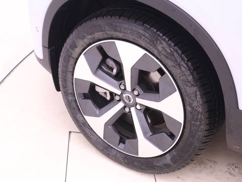 New 2026 Volvo XC40 B5 Plus w/ Protection Package Premier image 19