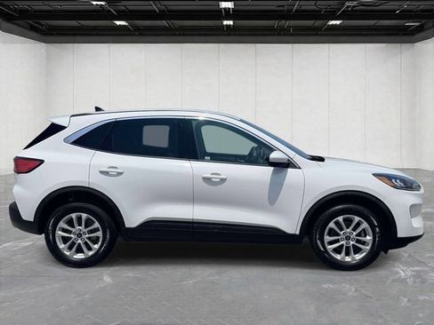 Used 2020 Ford Escape SE AWD/4WD image 4