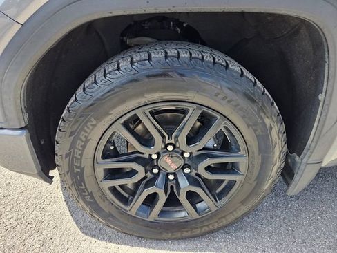 Used 2022 GMC Sierra 1500 Elevation AWD/4WD image 7