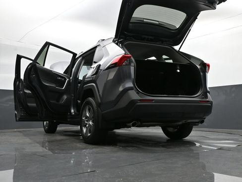 Used 2024 Toyota RAV4 XLE AWD/4WD image 34