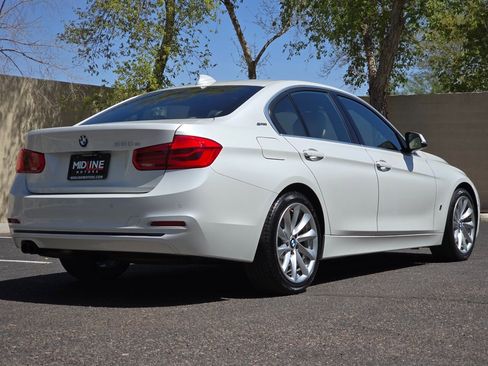 Used 2017 BMW 330e image 10