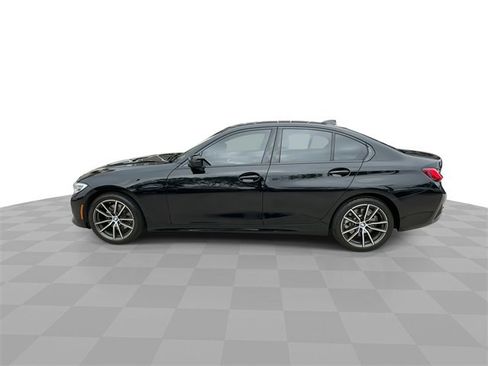 Used 2022 BMW 330i Sedan w/ Convenience Package image 8
