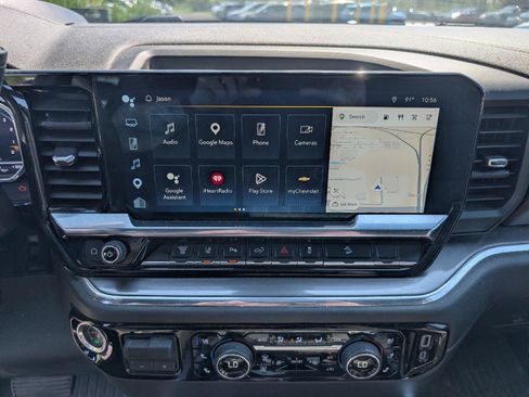Used 2024 Chevrolet Silverado 2500 High Country w/ Technology Package AWD/4WD image 20