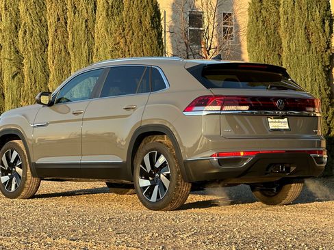 New 2026 Volkswagen Atlas Cross Sport SEL image 6