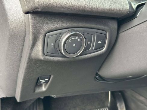 Used 2013 Lincoln MKZ FWD image 10