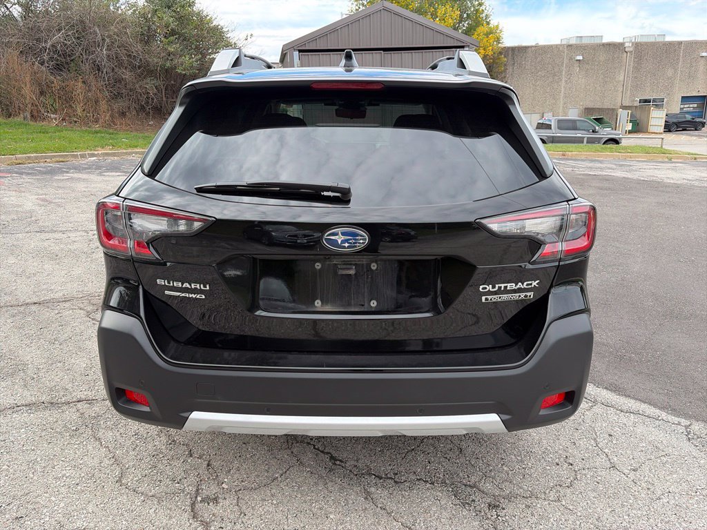 Used 2025 Subaru Outback Touring XT AWD/4WD image 6