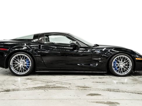 Used 2010 Chevrolet Corvette ZR1 w/ Preferred Equipment Group image 41