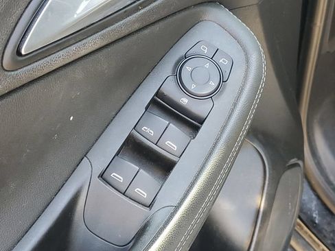 Used 2020 Buick Encore GX Preferred FWD image 9