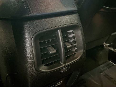 Used 2021 Jeep Cherokee Latitude Lux 80th Anniv w/ Quick Order Package 26U 80TH image 17