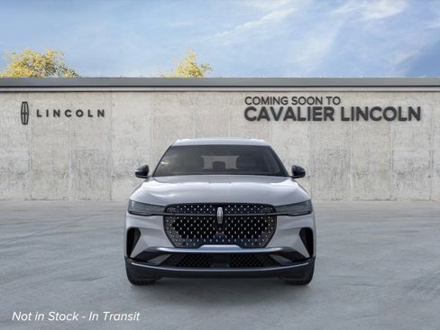 New 2026 Lincoln Nautilus Premier AWD/4WD image 6