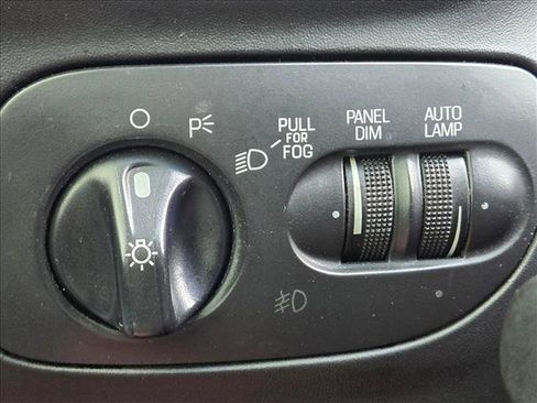 Used 1999 Ford F150 Lightning image 15