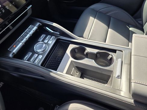 New 2025 Lincoln Nautilus Premier w/ Equipment Group 102A image 12