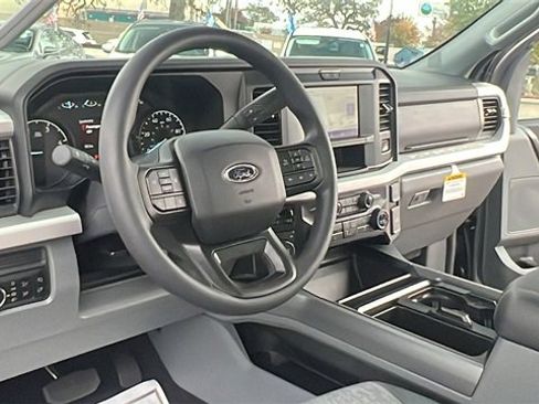New 2026 Ford F250 XLT w/ 360-Degree Camera Package image 17