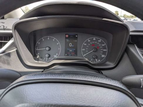 Used 2025 Toyota Corolla LE FWD image 26