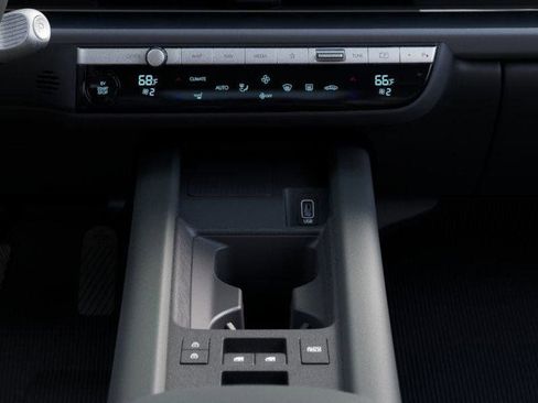 New 2025 Hyundai Ioniq 6 SEL image 16