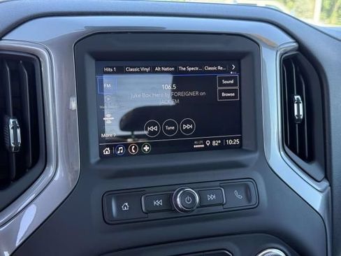 Used 2023 GMC Sierra 1500 Pro w/ Graphite Edition AWD/4WD image 22