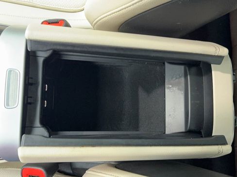 Used 2024 Mercedes-Benz GLC 300 GLC 300 NAV,CAM,PANO,HTD STS,B image 34