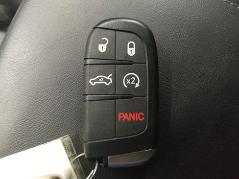 Used 2015 Chrysler 200 S w/ Navigation & Sound Group I FWD image 32