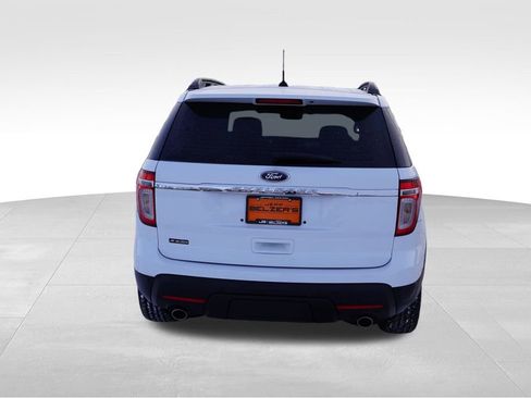 Used 2014 Ford Explorer Base image 6