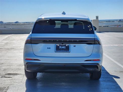 New 2026 Lincoln Nautilus Premier w/ Jet Appearance Package image 6