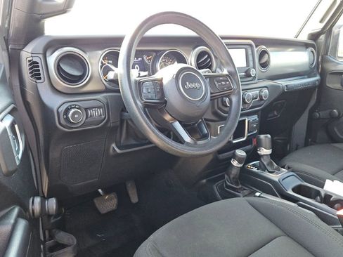 Used 2019 Jeep Wrangler Sport AWD/4WD image 11