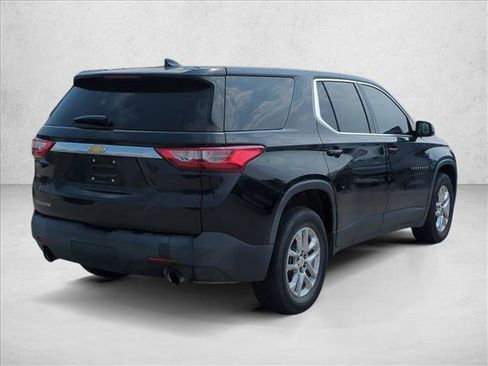 Used 2018 Chevrolet Traverse LS image 5