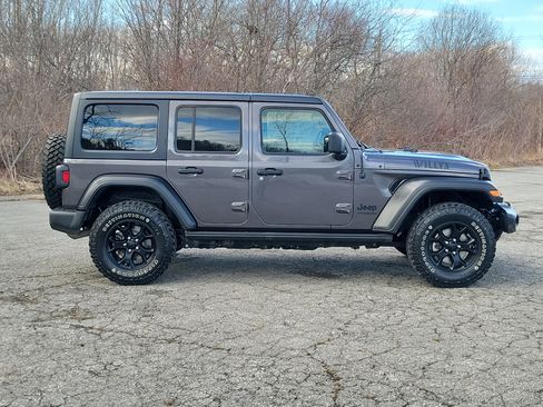 Used 2021 Jeep Wrangler Unlimited Sport image 4