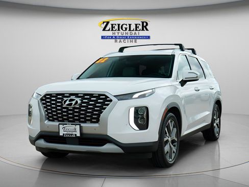 Certified 2022 Hyundai Palisade SEL w/ Premium Package AWD/4WD image 3