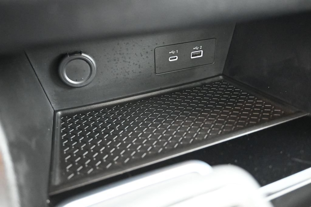 Used 2025 Nissan Pathfinder SV w/ SV Premium Package AWD/4WD image 18