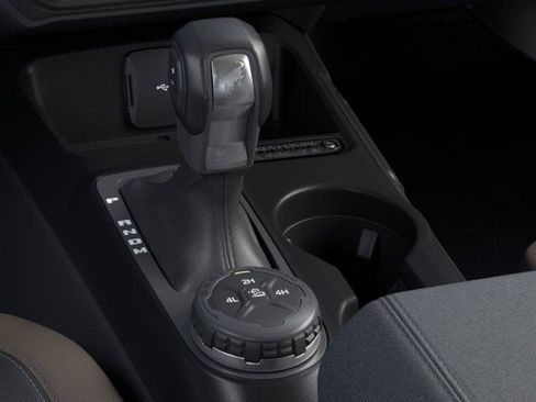 Used 2025 Ford Bronco Big Bend AWD/4WD image 17