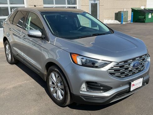 Used 2023 Ford Edge Titanium AWD/4WD image 3