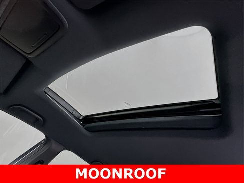 Used 2024 Honda Ridgeline TrailSport image 2