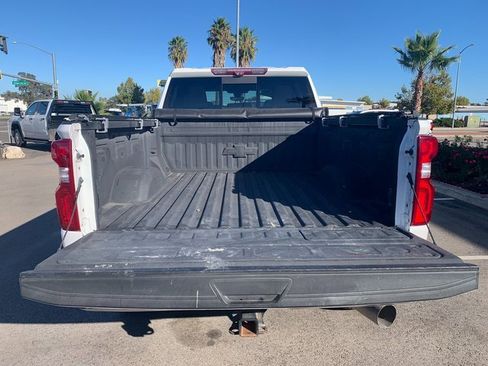 Used 2020 Chevrolet Silverado 2500 LTZ w/ LTZ Premium Package image 5