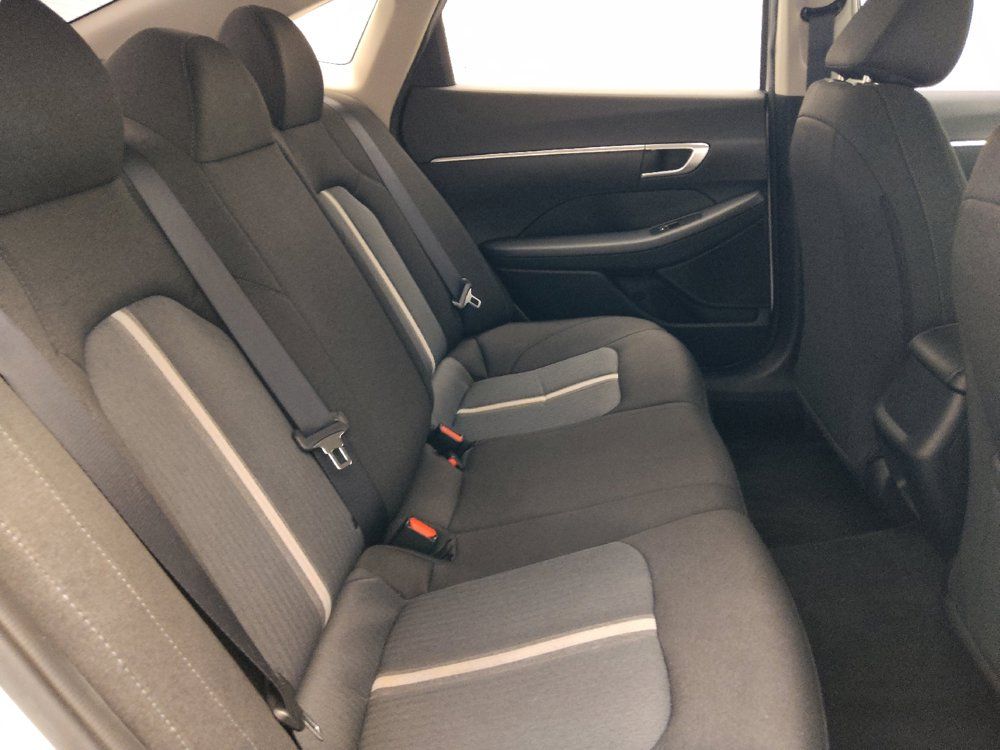 Used 2021 Hyundai Sonata SE FWD image 19