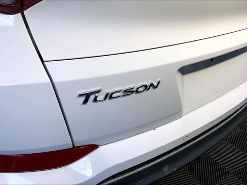 Used 2018 Hyundai Tucson Limited w/ Ultimate Package 02 FWD image 10