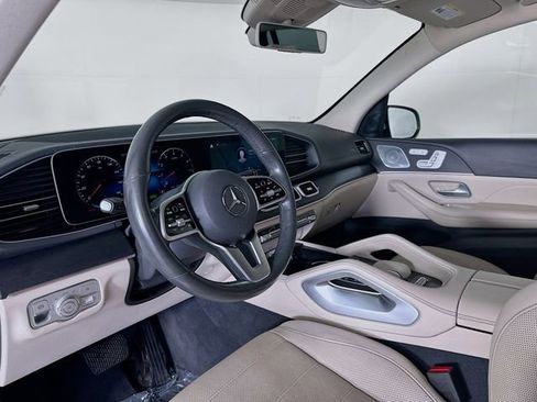 Certified 2020 Mercedes-Benz GLS 450 4MATIC image 9