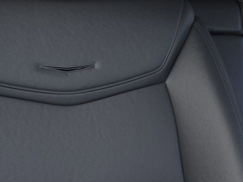 New 2025 Cadillac XT5 Luxury image 21