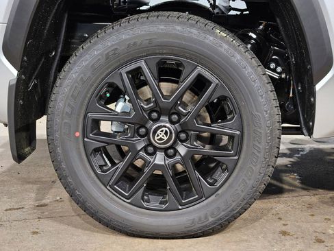 New 2026 Toyota Tundra Limited AWD/4WD image 23