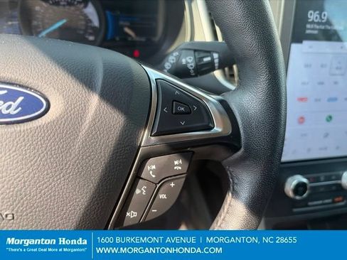 Used 2024 Ford Edge SEL AWD/4WD image 16