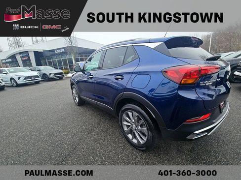 Used 2023 Buick Encore GX Essence w/ Experience Buick Package image 10